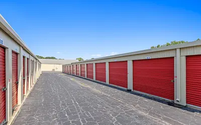 10 Federal Storage at 2806 N Cannon Blvd, Kannapolis, NC