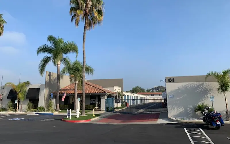 17th Street Self Storage at 670 W 17th St # C4, Costa Mesa, CA