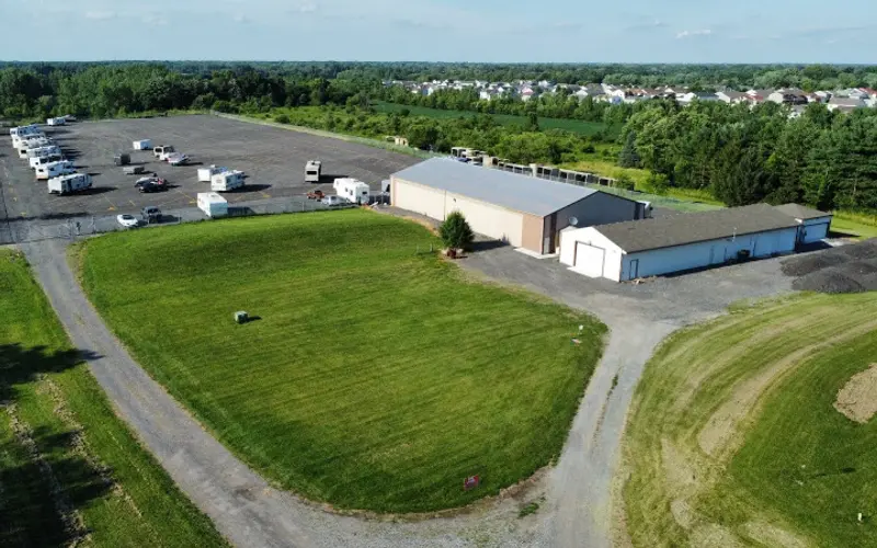 73rd Ave Storage at 4220 W 73rd Ave, Merrillville, IN
