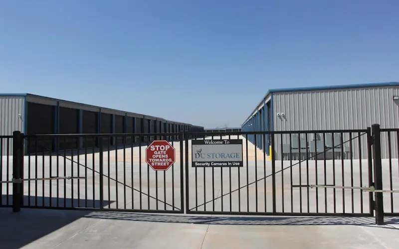 DC Storage at 17485 N MacArthur Blvd, Edmond, OK