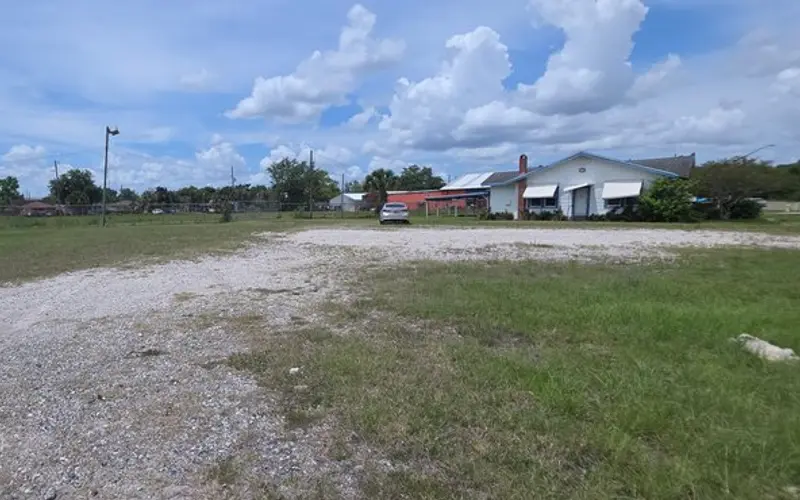 East Plant St RV and Boat Storage at 996 E Plant St, Winter Garden, FL