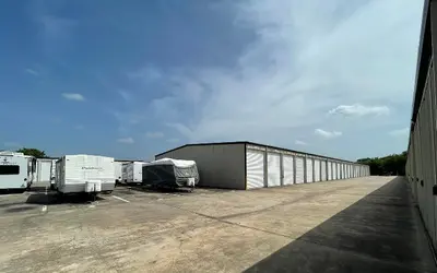 Friendswood Boat & RV Storage, LLC at 18319 County Rd 132, Pearland, TX