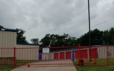 Lake Palestine Self Storage at 15343 Lakeside Dr, Bullard, TX