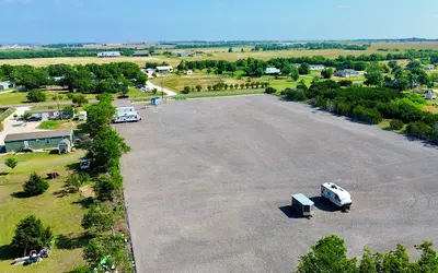 Longhorn Storage Services - Georgetown at 320 Green Acres, Georgetown, TX