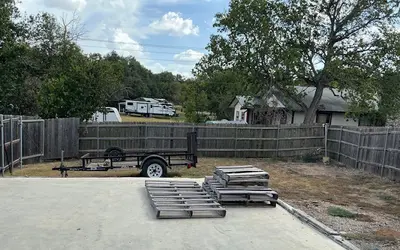Main Street Vehicle Storage at 587 Main St, Buda, TX