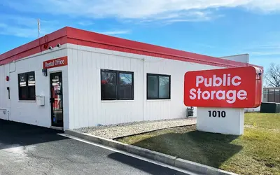 Public Storage at 1010 E Ogden Ave, Naperville, IL