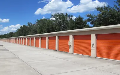 Public Storage at 1010 W Lumsden Rd, Brandon, FL
