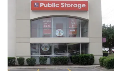 Public Storage at 10621 Park Rd, Charlotte, NC
