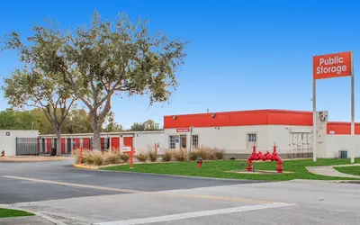 Public Storage at 1155 Providence Rd, Brandon, FL