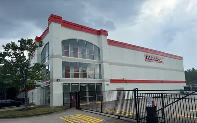 Public Storage at 1285 Kennestone Cir, Marietta, GA