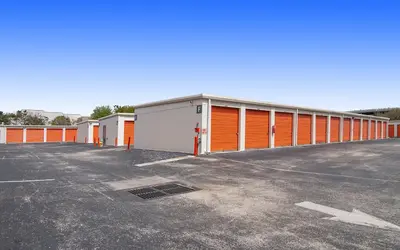 Public Storage at 1375 W Hillsboro Blvd, Deerfield Beach, FL