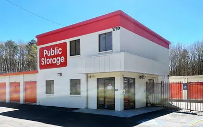 Public Storage at 1790 E Woodberry Ave, East Point, GA
