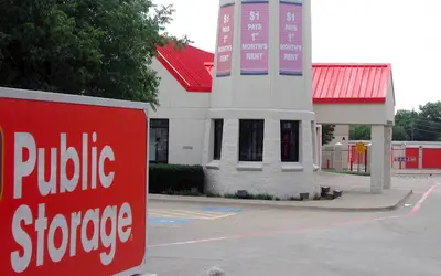 Public Storage at 18004 Preston Rd, Dallas, TX