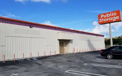 Public Storage at 2701 Lake Worth Rd, Lake Worth Beach, FL