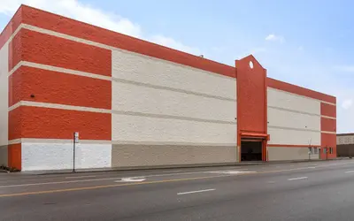 Public Storage at 2835 N Western Ave, Chicago, IL
