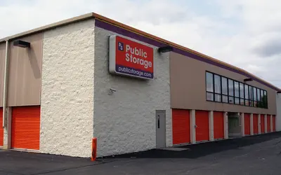 Public Storage at 30340 Gratiot Ave, Roseville, MI