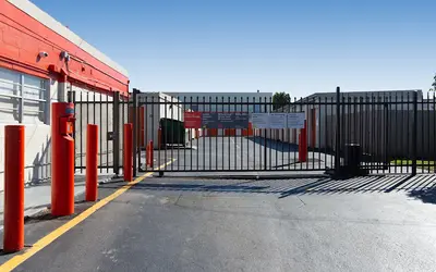 Public Storage at 3080 W Pembroke Rd, Hallandale Beach, FL