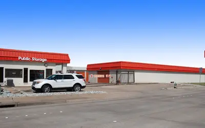 Public Storage at 321 E Buckingham Rd, Garland, TX