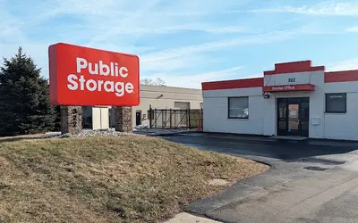 Public Storage at 322 E Maple Rd, Troy, MI