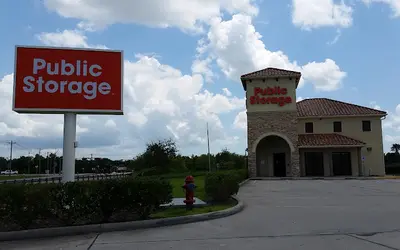 Public Storage at 3730 Columbia Memorial Pkwy, League City, TX