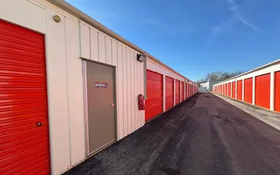 Public Storage at 3940 Reavis Barracks Rd, St. Louis, MO
