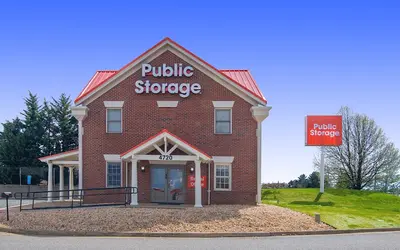 Public Storage at 4720 Business Dr, Fredericksburg, VA