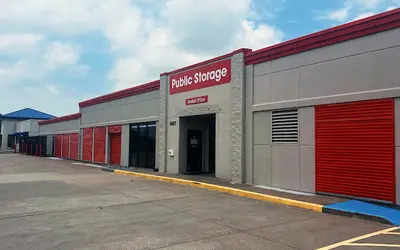 Public Storage at 5601 Avenue I, Rosenberg, TX
