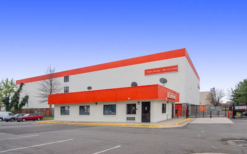 Public Storage at 5610 General Washington Dr, Alexandria, VA