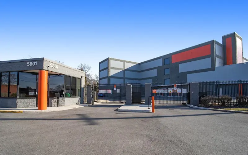 Public Storage at 5801 Reisterstown Rd, Baltimore, MD