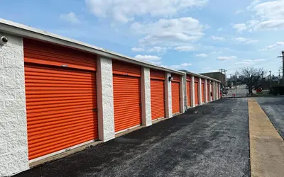 Public Storage at 5801 Wilson Ave, St. Louis, MO