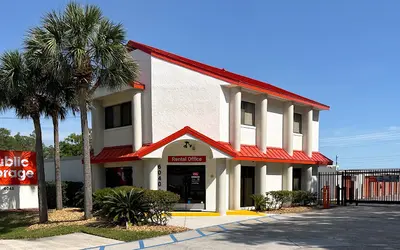 Public Storage at 6040 Lakehurst Dr, Orlando, FL