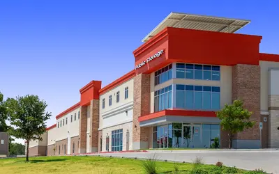 Public Storage at 6221 Joplin Rd, Arlington, TX