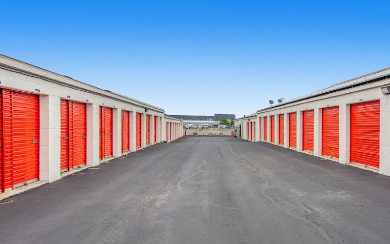 Public Storage at 7000 Lindbergh Blvd, Philadelphia, PA