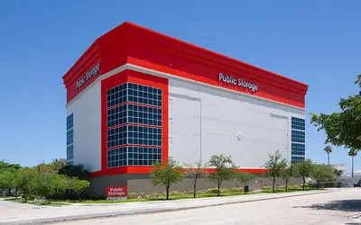 Public Storage at 701 SE 24th St, Fort Lauderdale, FL
