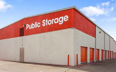 Public Storage at 7412 Lemmon Ave, Dallas, TX
