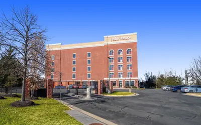 Public Storage at 7440 Hillwood Dr, Gainesville, VA