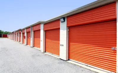 Public Storage at 7975 Branch Ave, Clinton, MD