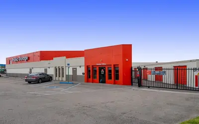 Public Storage at 7996 NW South River Dr, Medley, FL