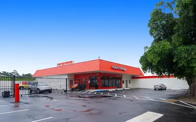 Public Storage at 851 Knights Rd, Hollywood, FL