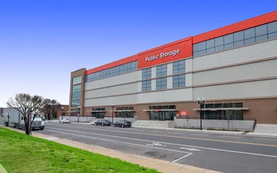 Public Storage at 880 S Pickett St, Alexandria, VA