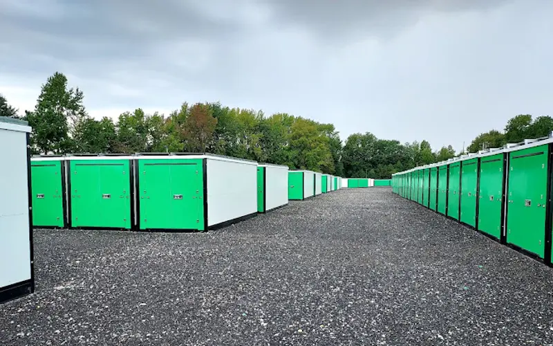 Storage HQ - Houston at 815 W Rankin Rd, Houston, TX