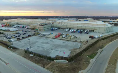 United States Cold Storage at 2225 N Cockrell Hl Rd, Dallas, TX